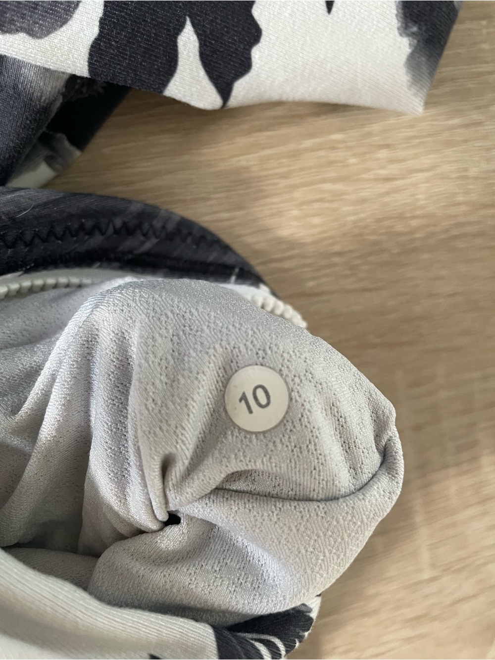 lululemon athletica Black & White Floral Zip-Up Bomber Jacket - Picture 3 of 4